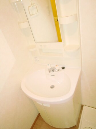 ラグジュアリーアパートメント砧の物件内観写真